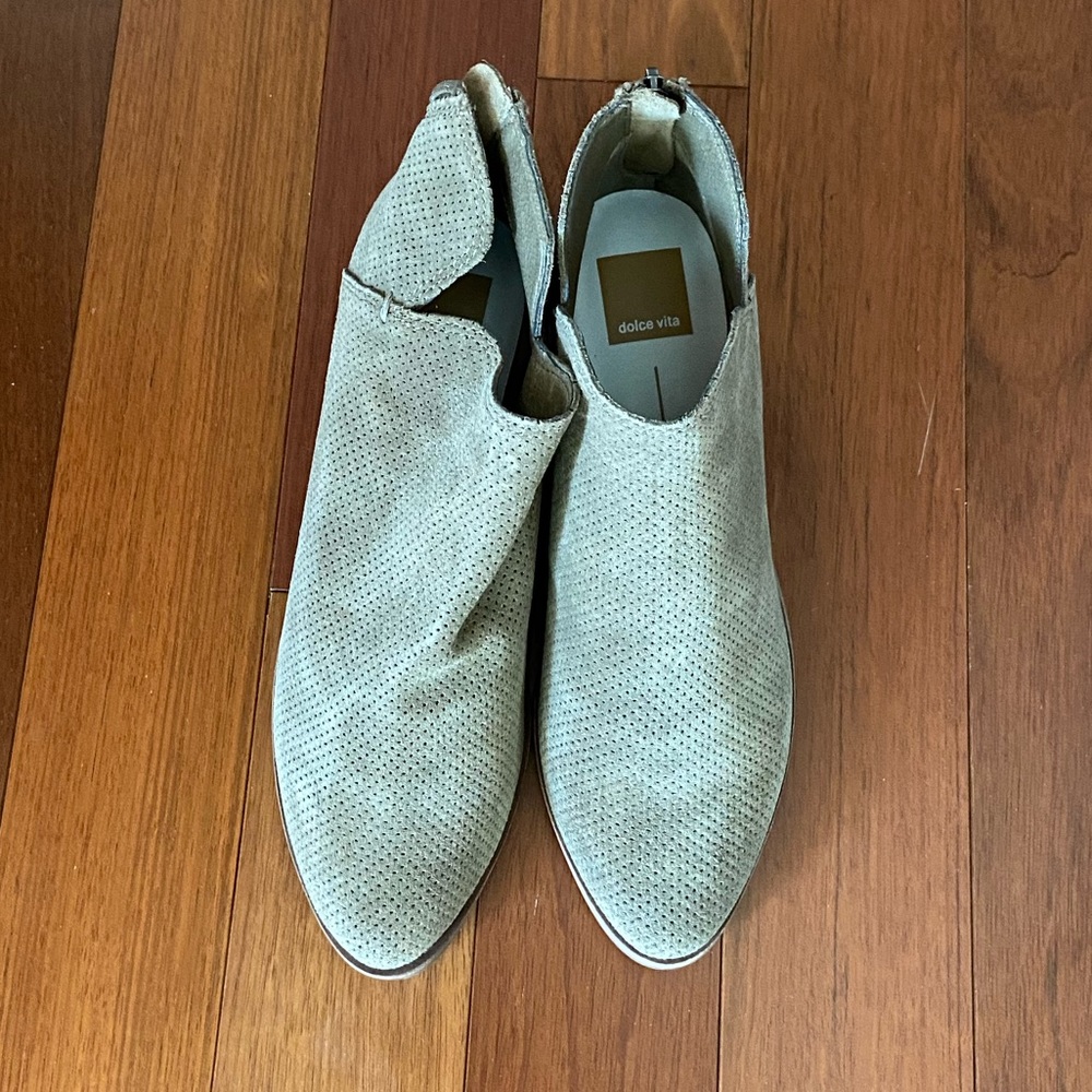 Dolce vita khaki suede boots
